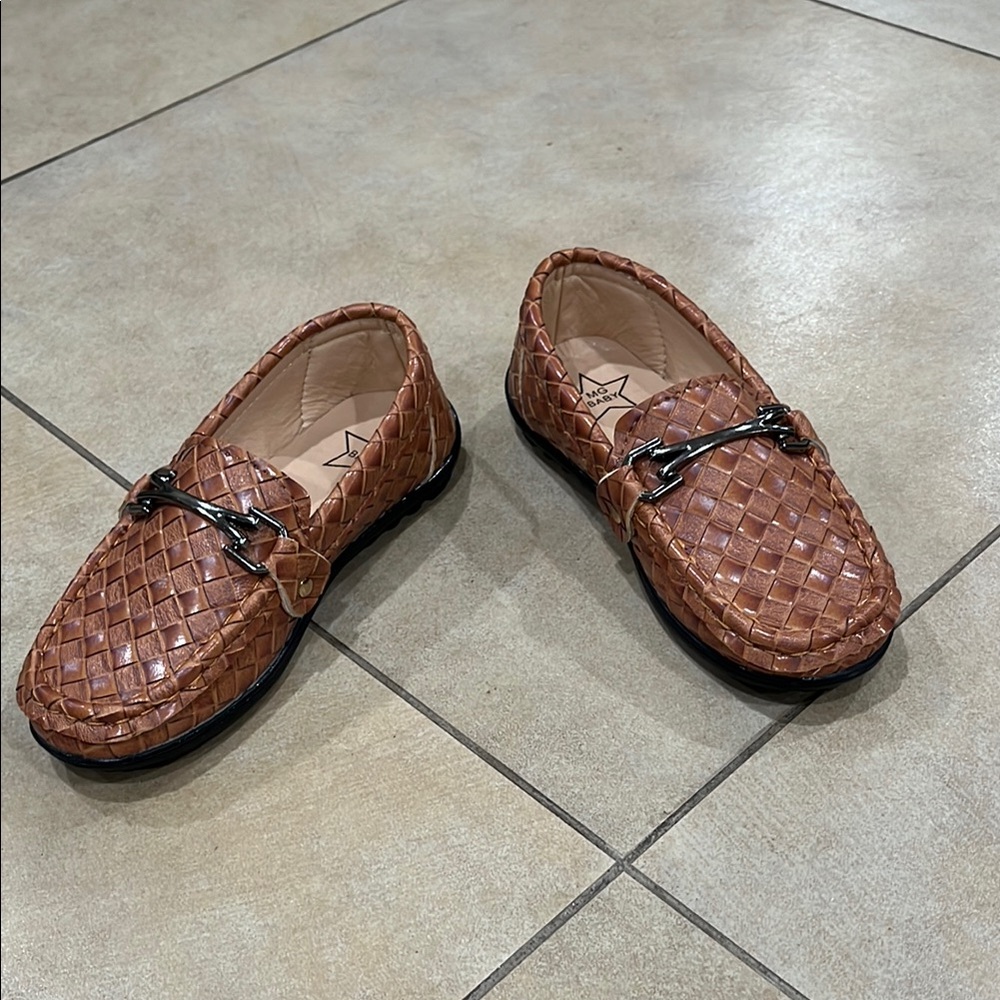 Boys woven Loafers, brown, size 11, new